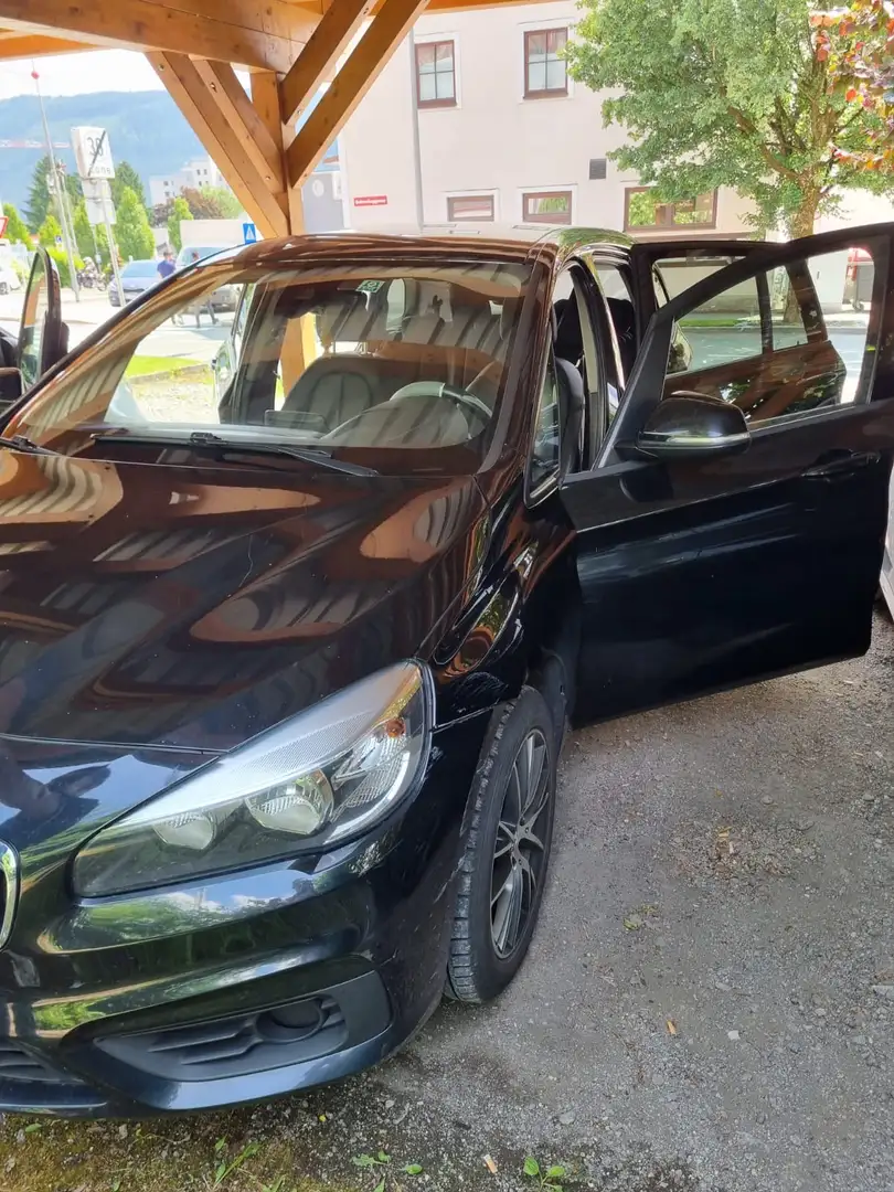 BMW 216 - 1