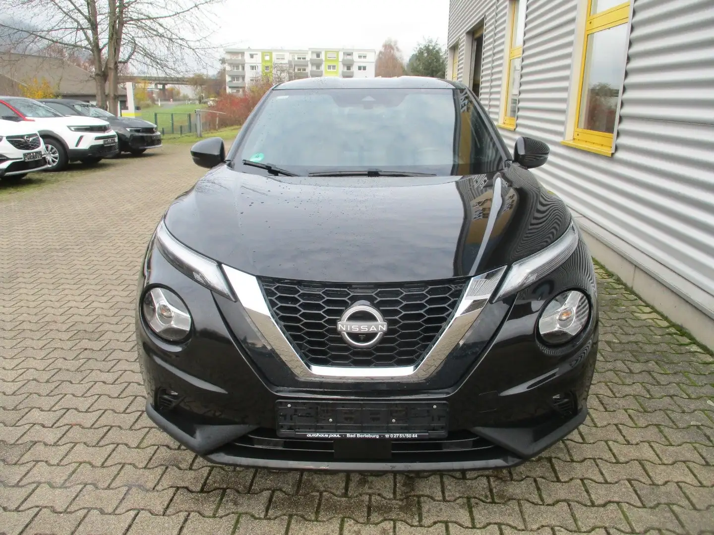 Nissan Juke Tekna    Sommer- und Winterräder Schwarz - 2