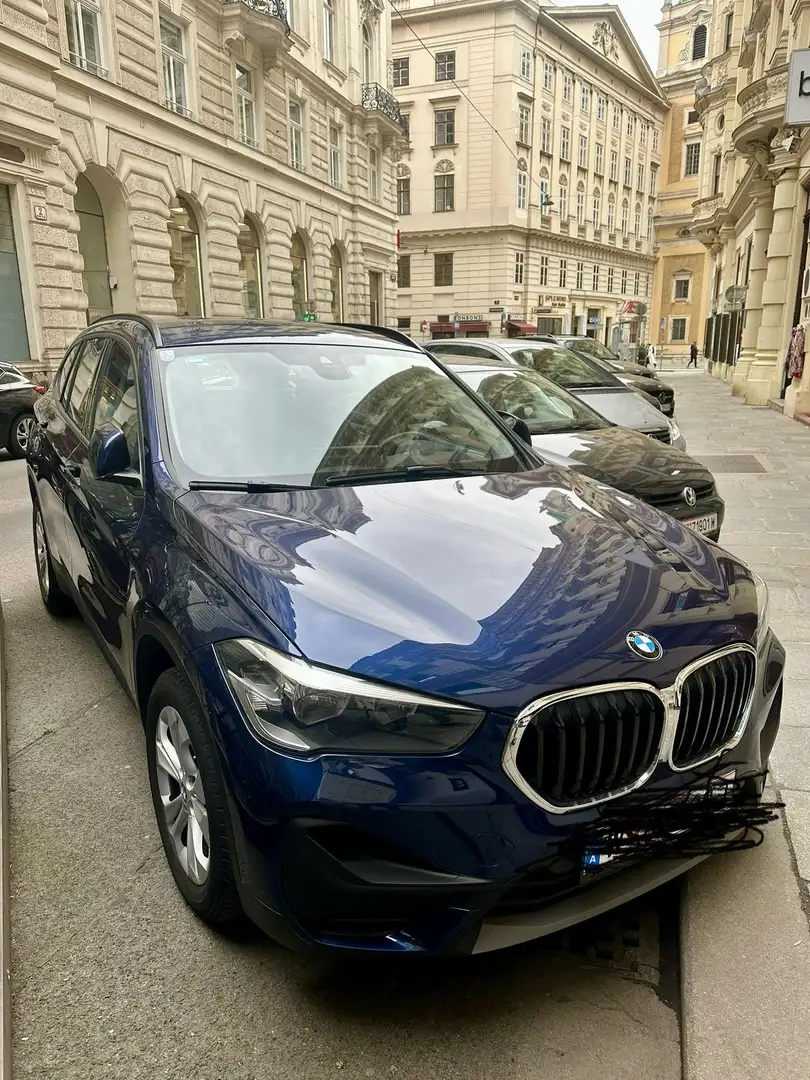 BMW X1 X1 sDrive18i Aut. Blau - 2