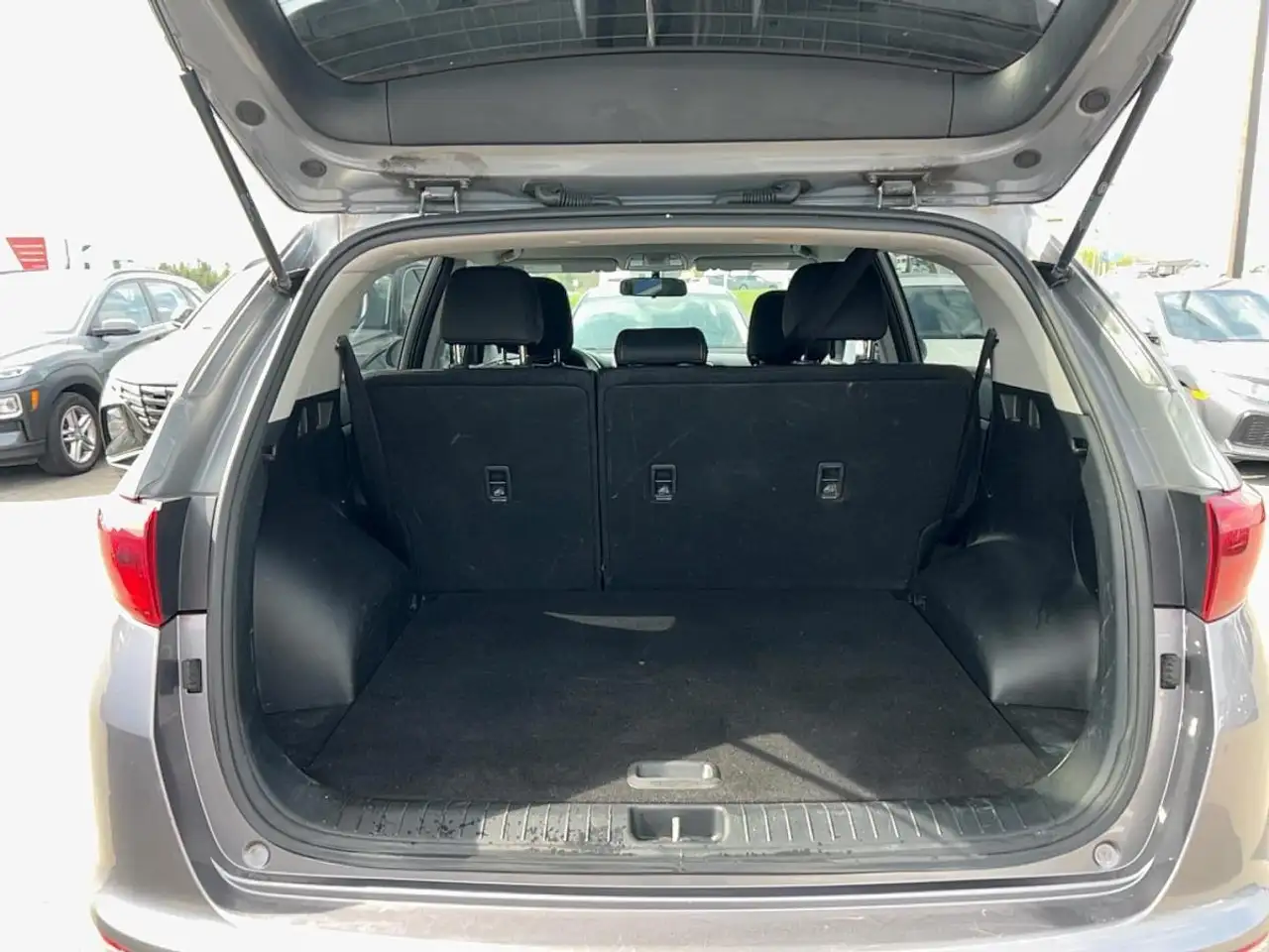 Kia Sportage снимка Kia Sportage