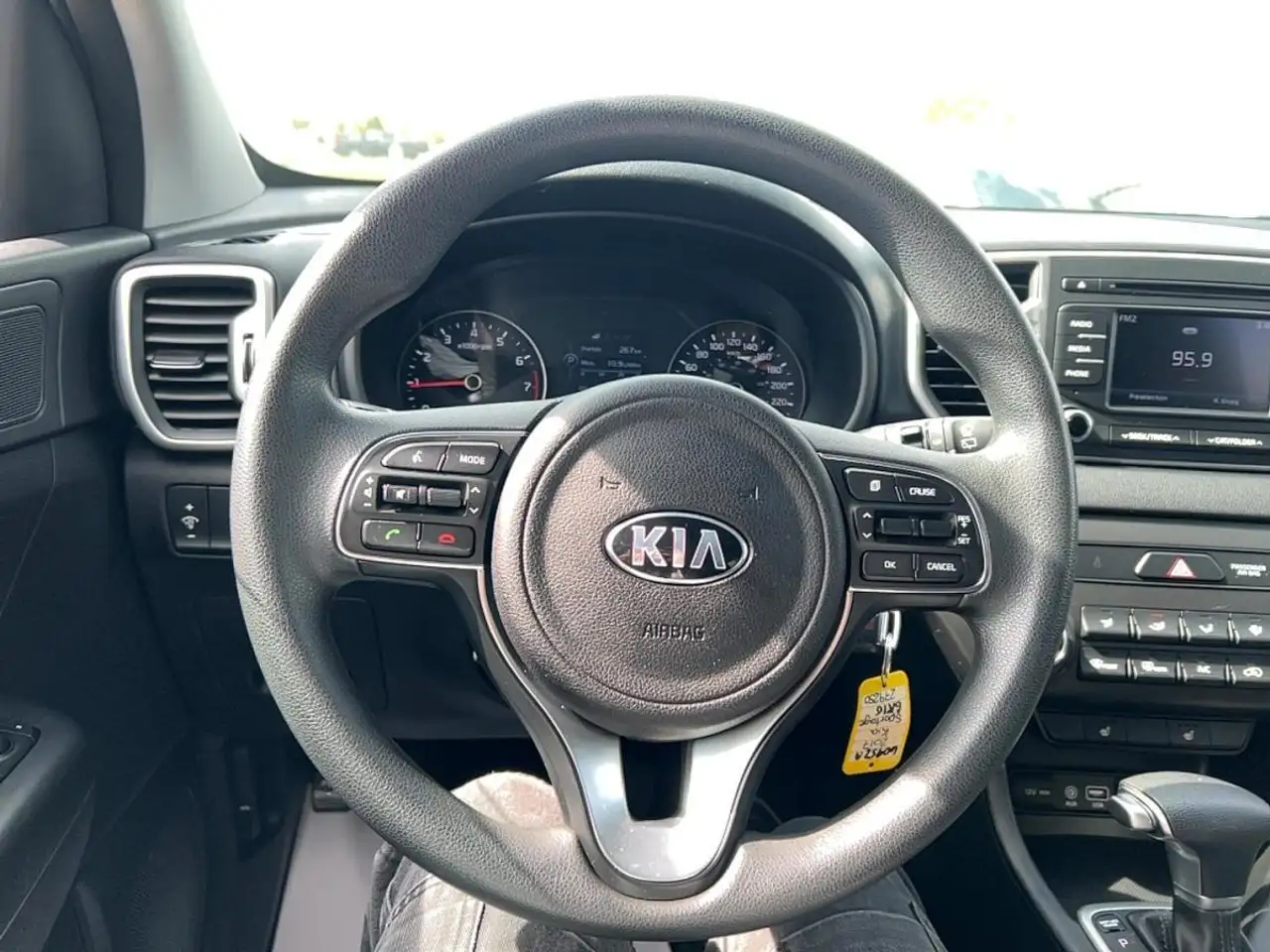 Kia Sportage снимка Kia Sportage