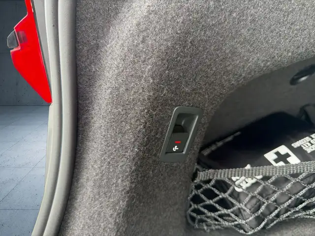 Audi S6 view 15