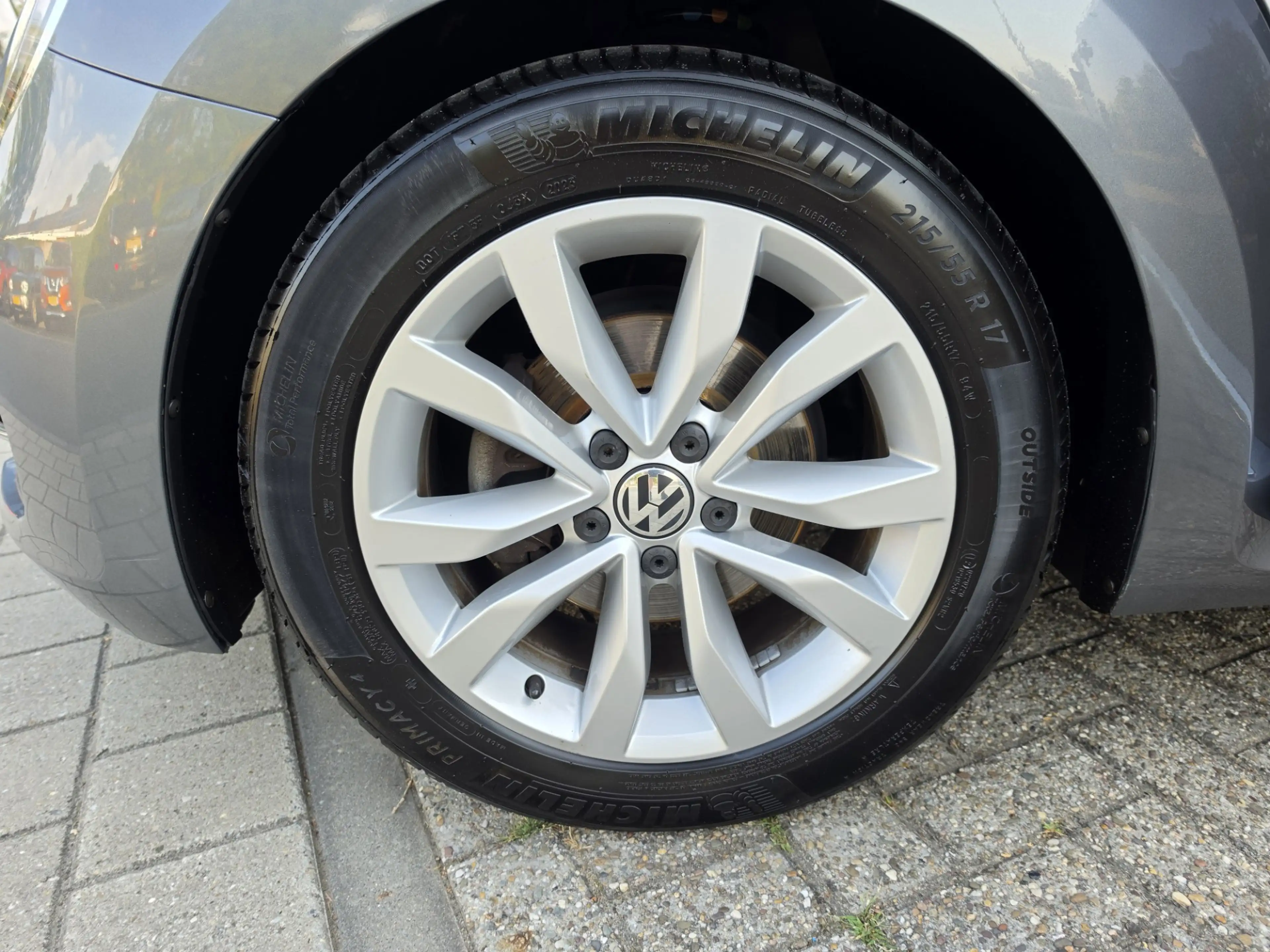 Volkswagen Beetle Cabriolet 1.2 TSI Design BlueMotion — photo 8