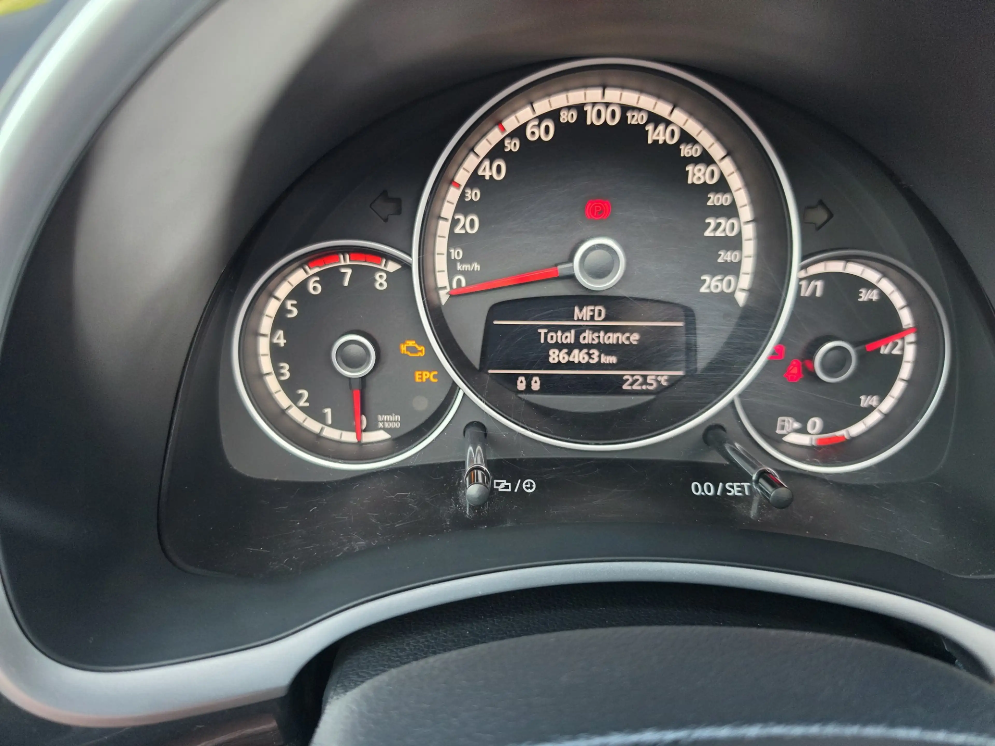 Volkswagen Beetle Cabriolet 1.2 TSI Design BlueMotion — photo 10