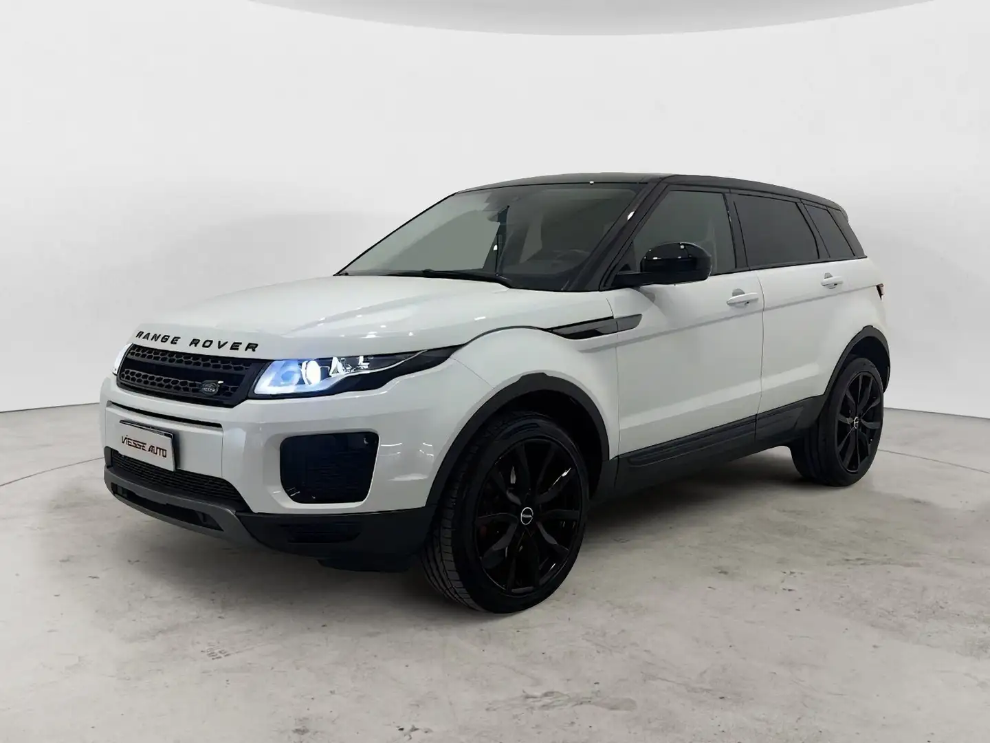 Land Rover Range Rover Evoque Range Rover Evoque  5p 2.0 td4 SE 150cv auto my18 Bianco - 1