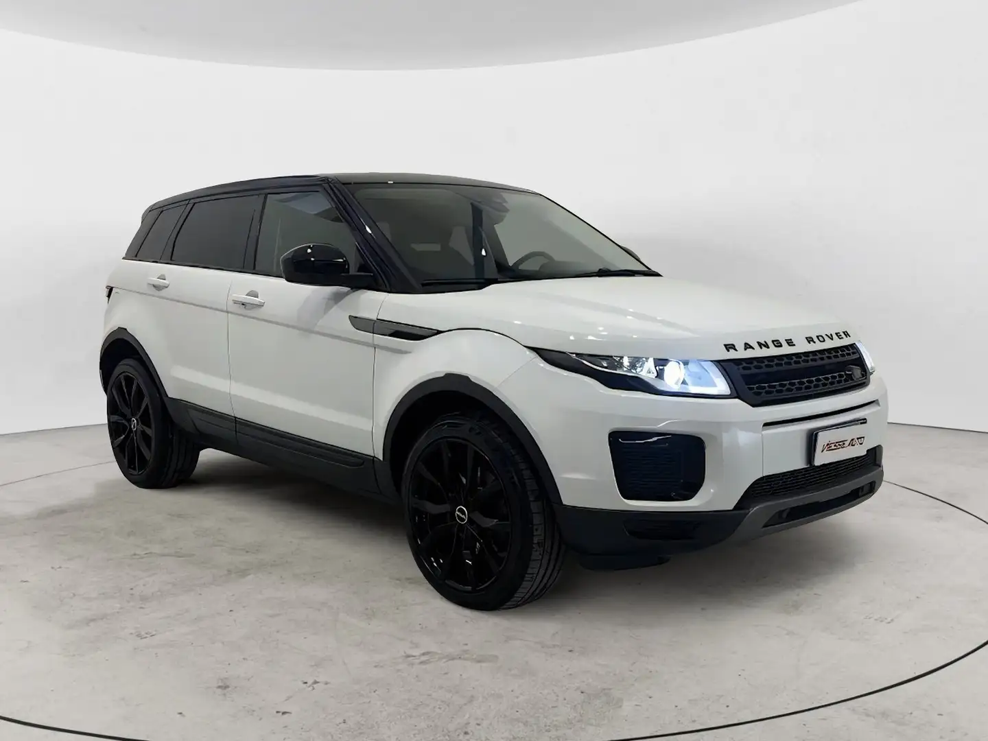 Land Rover Range Rover Evoque Range Rover Evoque  5p 2.0 td4 SE 150cv auto my18 Bianco - 2