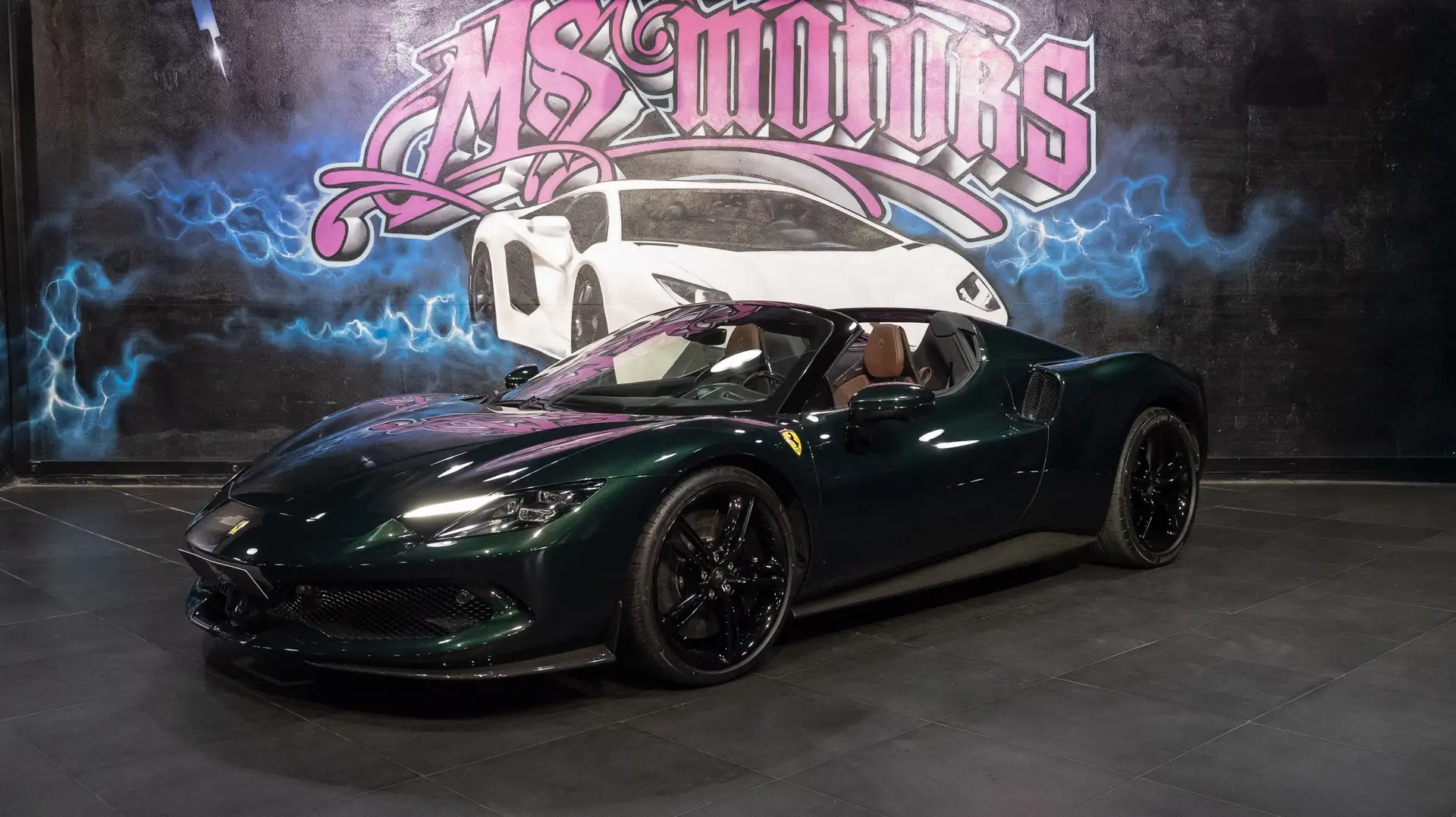 Ferrari 296 GTS FERRARI 296 3.0 TURBO V6 HYBRIDE 830 GTS Grün - 1