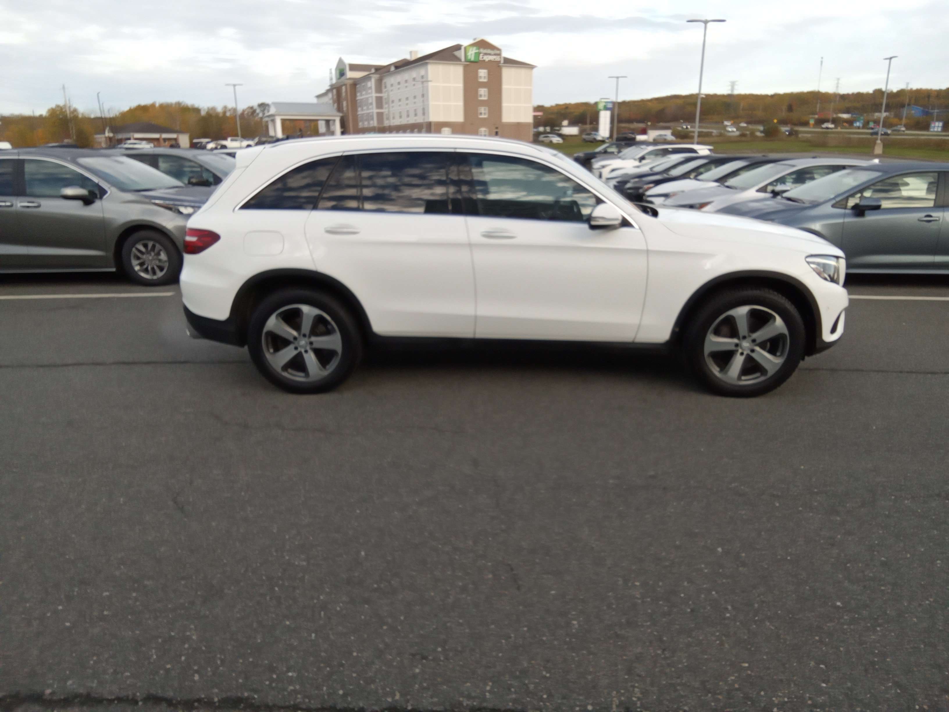 2017 Mercedes-Benz GLC