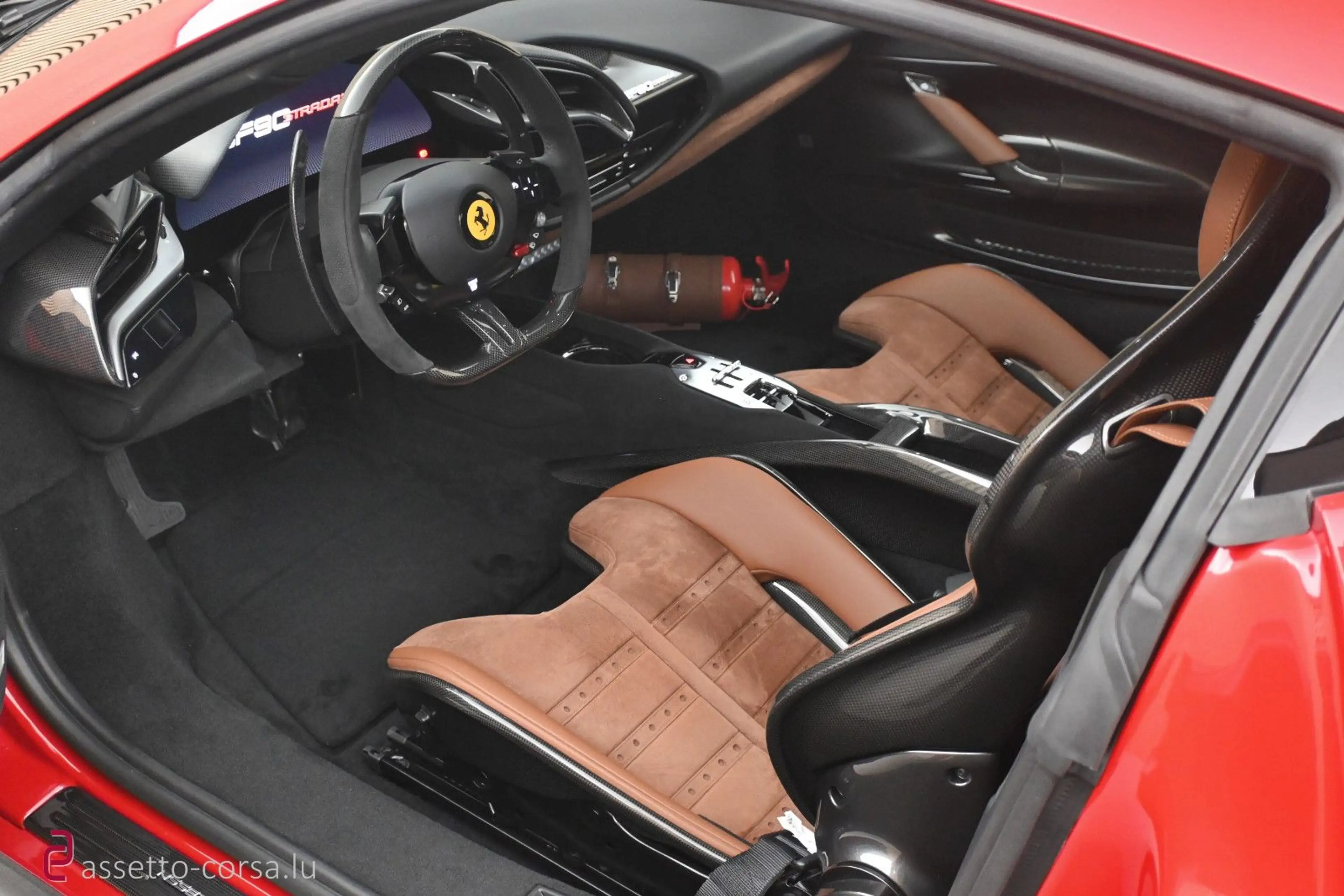 Ferrari SF90 Stradale Assetto Fiorano*Carbon*1. Hand — photo 11