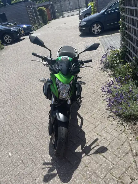 Kawasaki ER - 6 N - foto 4