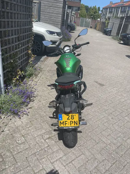 Kawasaki ER - 6 N - foto 2