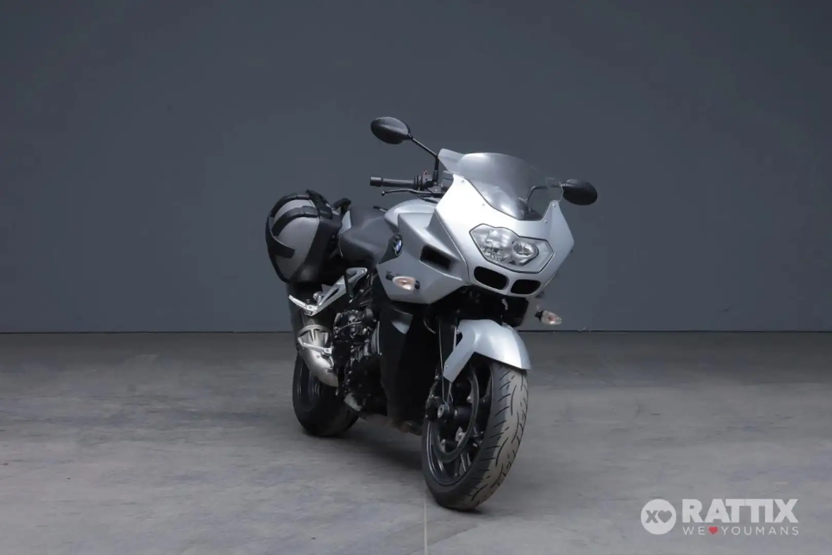 BMW K 1200 R Sport Срібний - 1