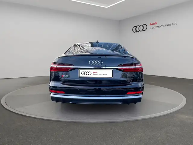 Audi S6 view 6