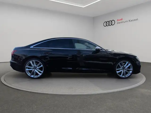 Audi S6 view 8