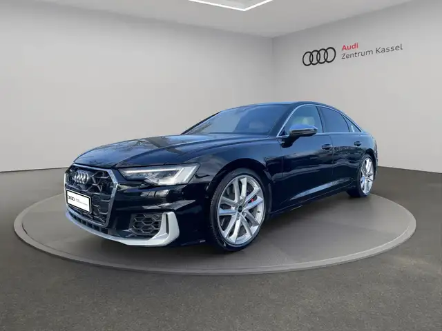 Audi S6 view 2