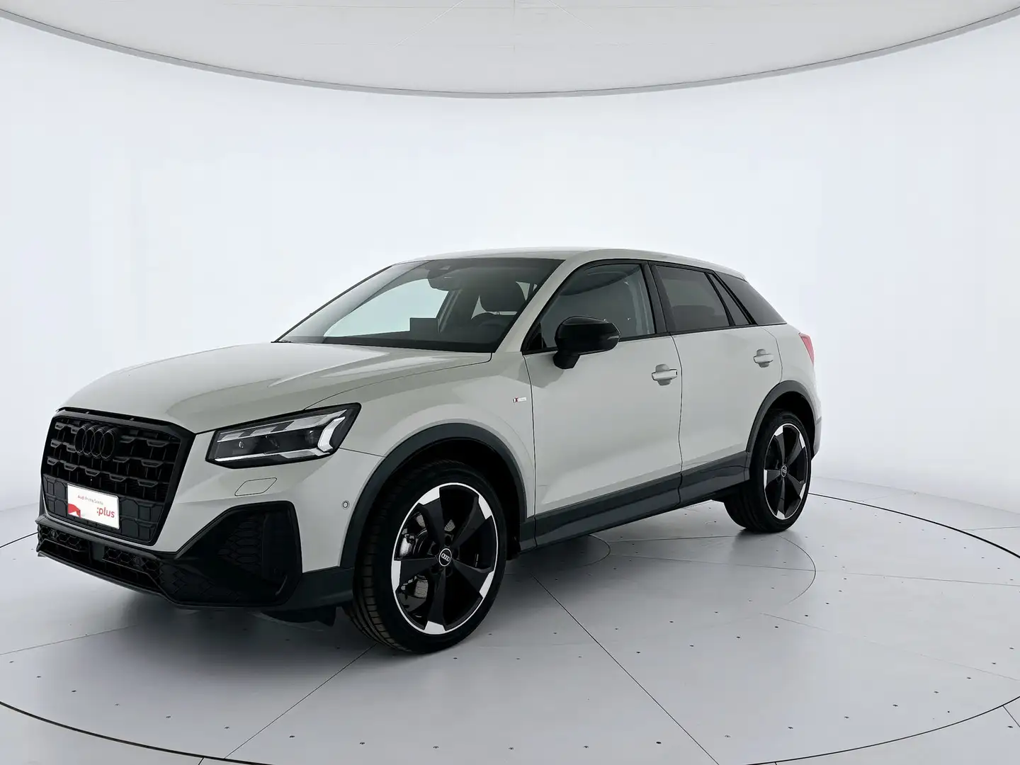 Audi Q2 30 2.0 tdi identity black Plateado - 1