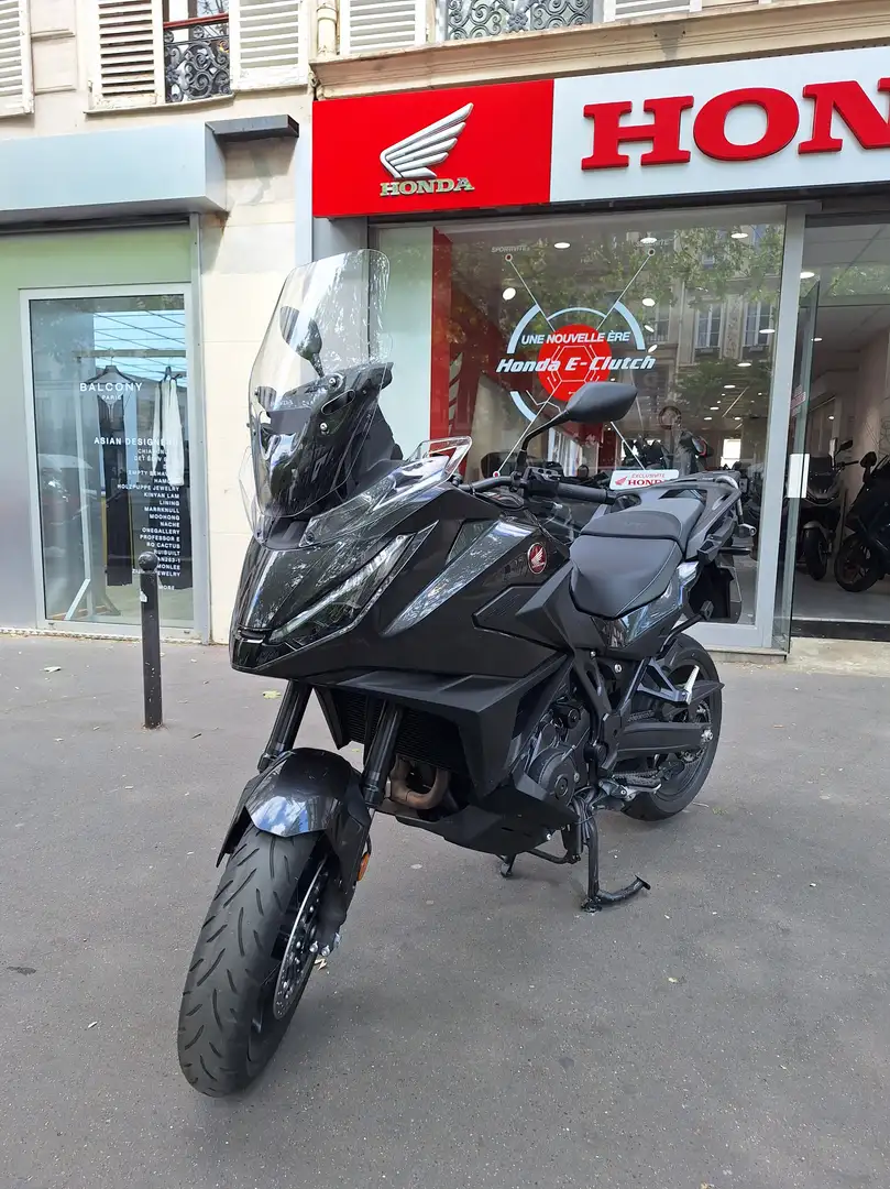 Honda NT 1100 Noir - 1