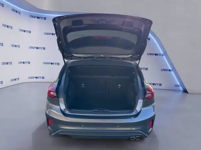 Ford Focus view 17