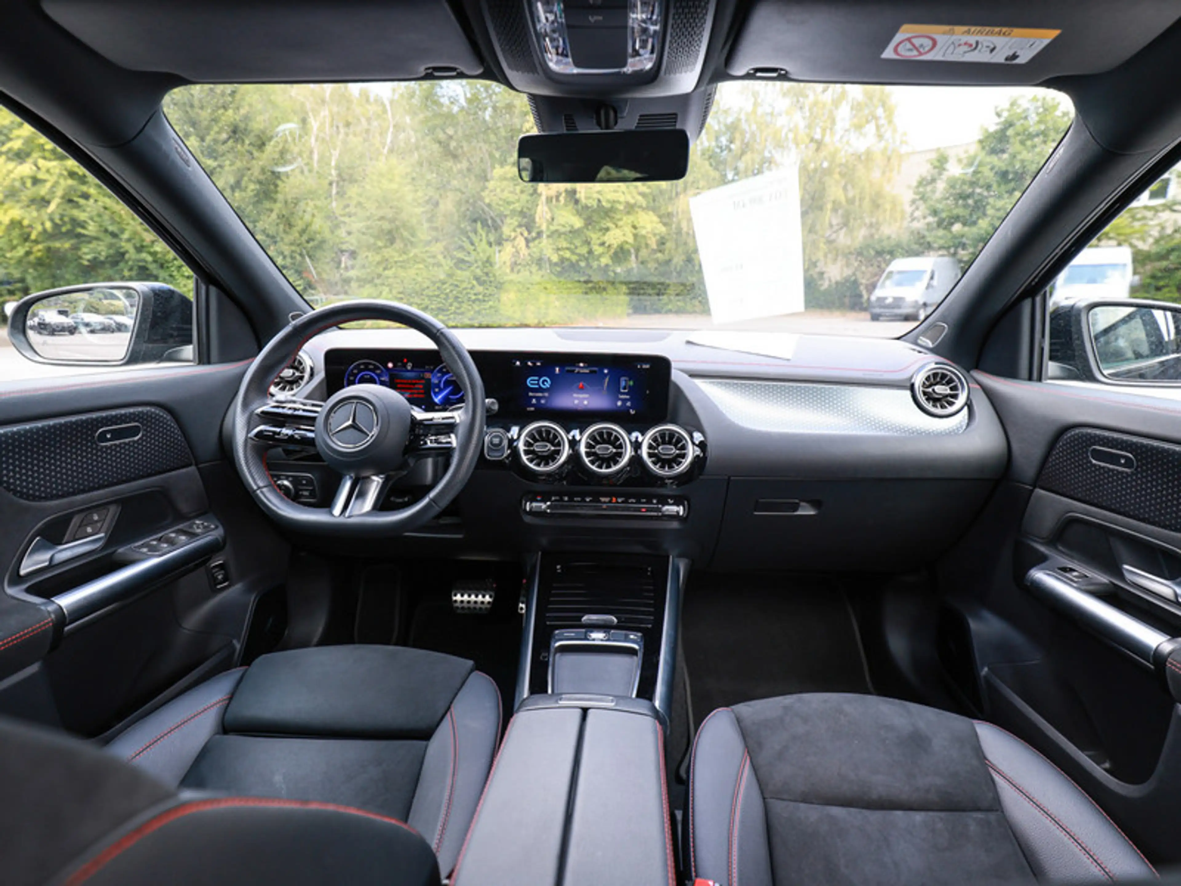 Mercedes-Benz EQA 300 4M AMG-Sport/LED/Cam/Burm/Totw/Night/20 — photo 7