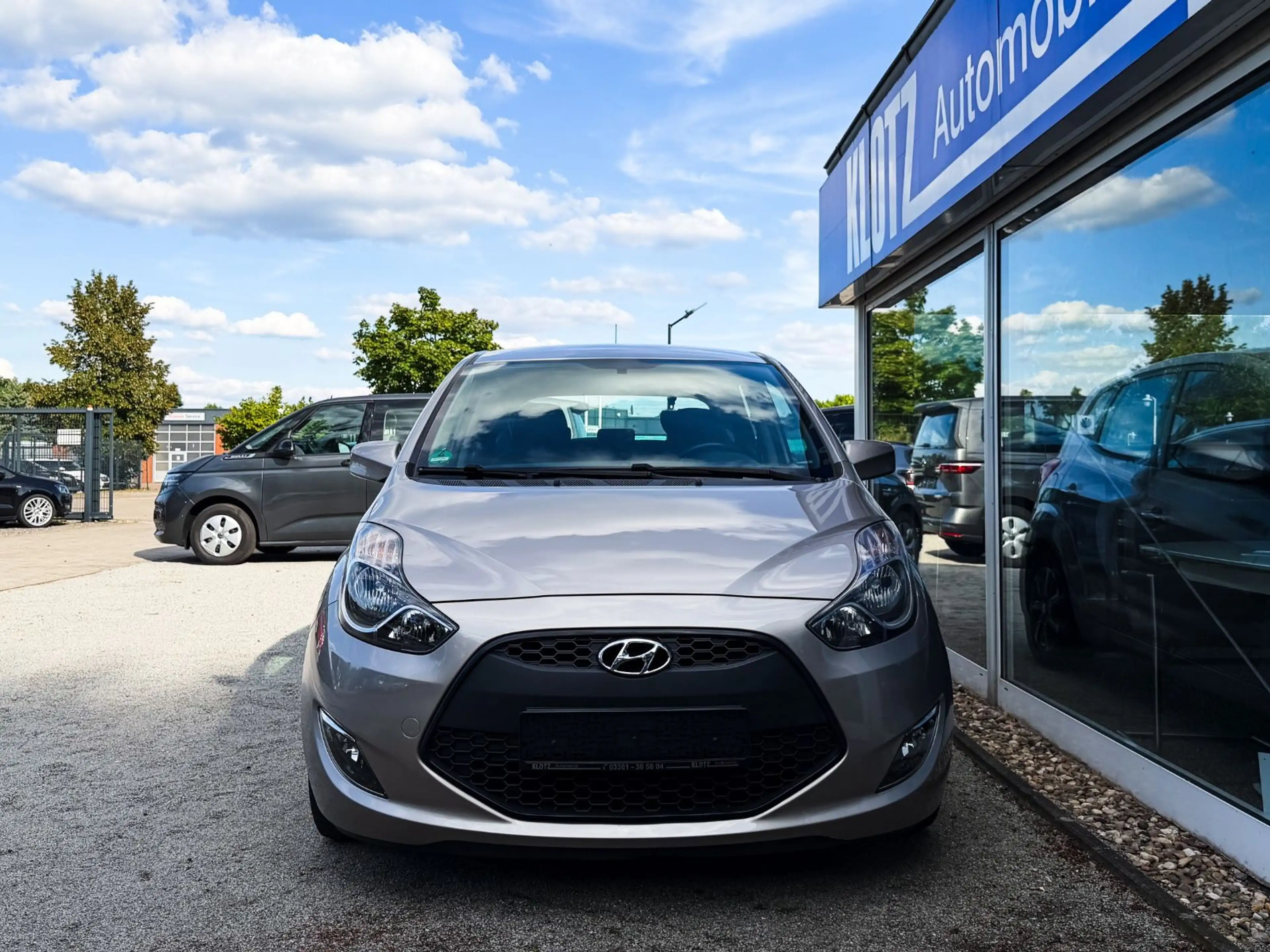 Hyundai iX20 1.6 Space Plus-Paket Automatik — photo 8