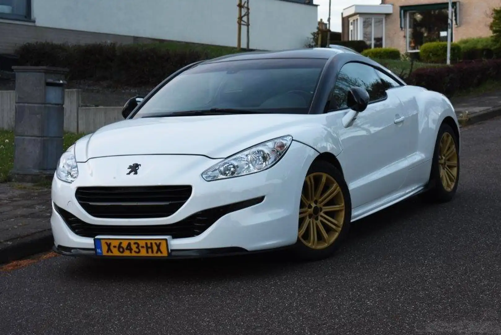 Peugeot RCZ RCZ 1.6 THP Белый - 1