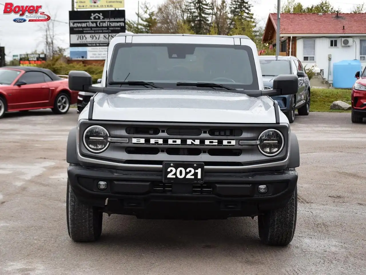 Ford Bronco снимка Ford Bronco