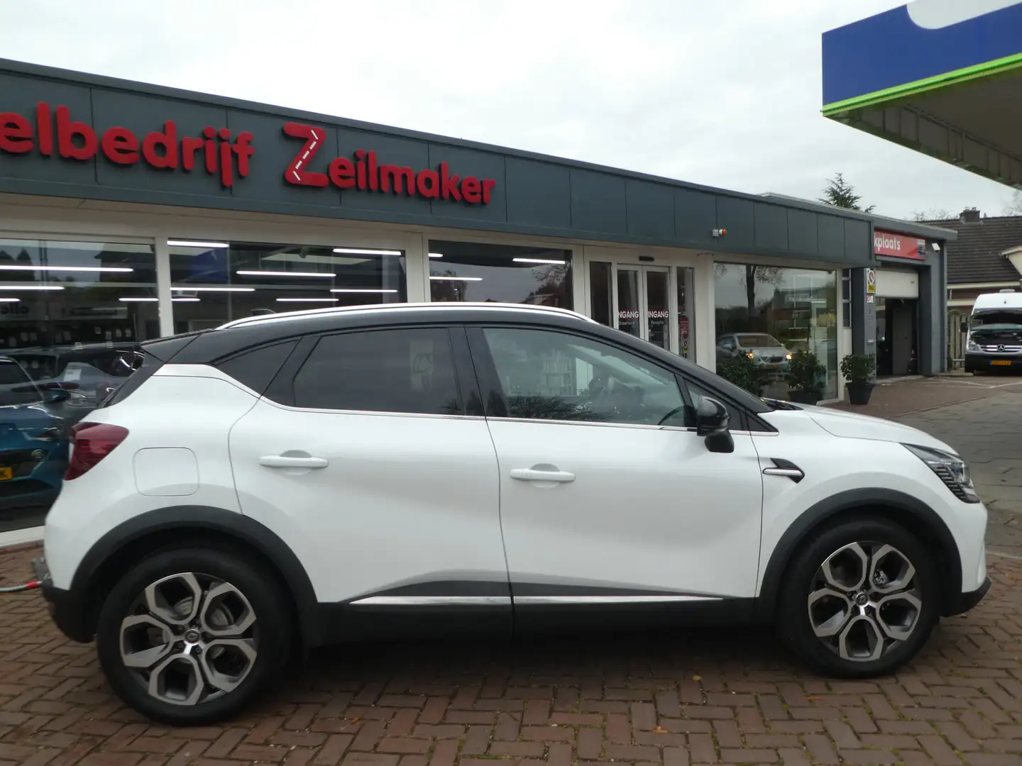 Renault Captur 1.3 TCe 140PK Edition One Automaat, Navi, Bose Aud Wit - 2