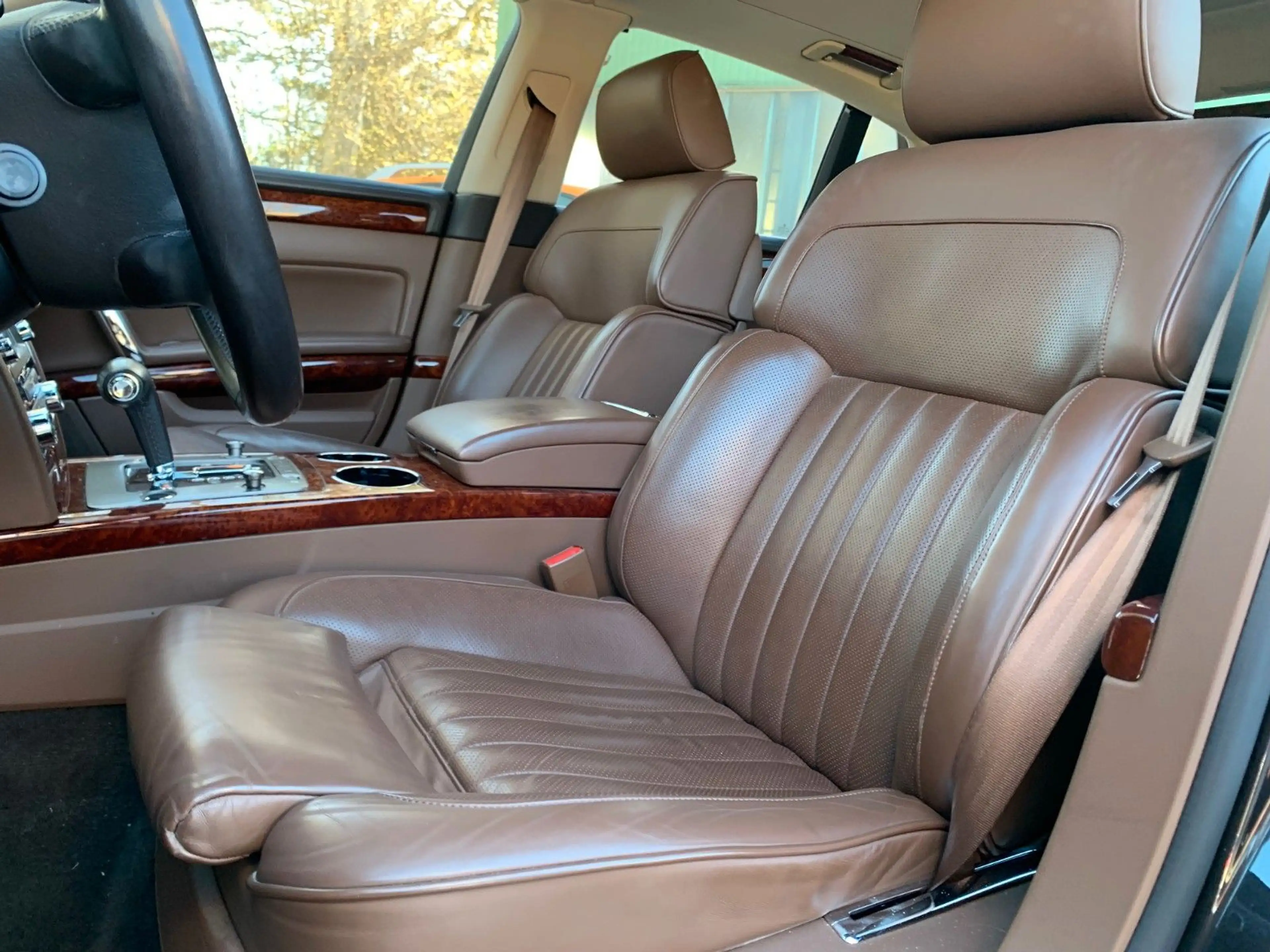 Volkswagen Phaeton 4.2 V8 4M VOLLLEDER Standh Premium 2.Hd — photo 5