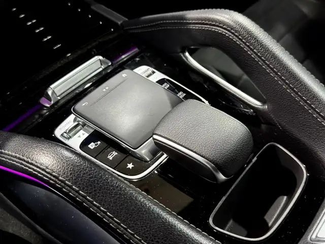 Mercedes-Benz Gle view 3