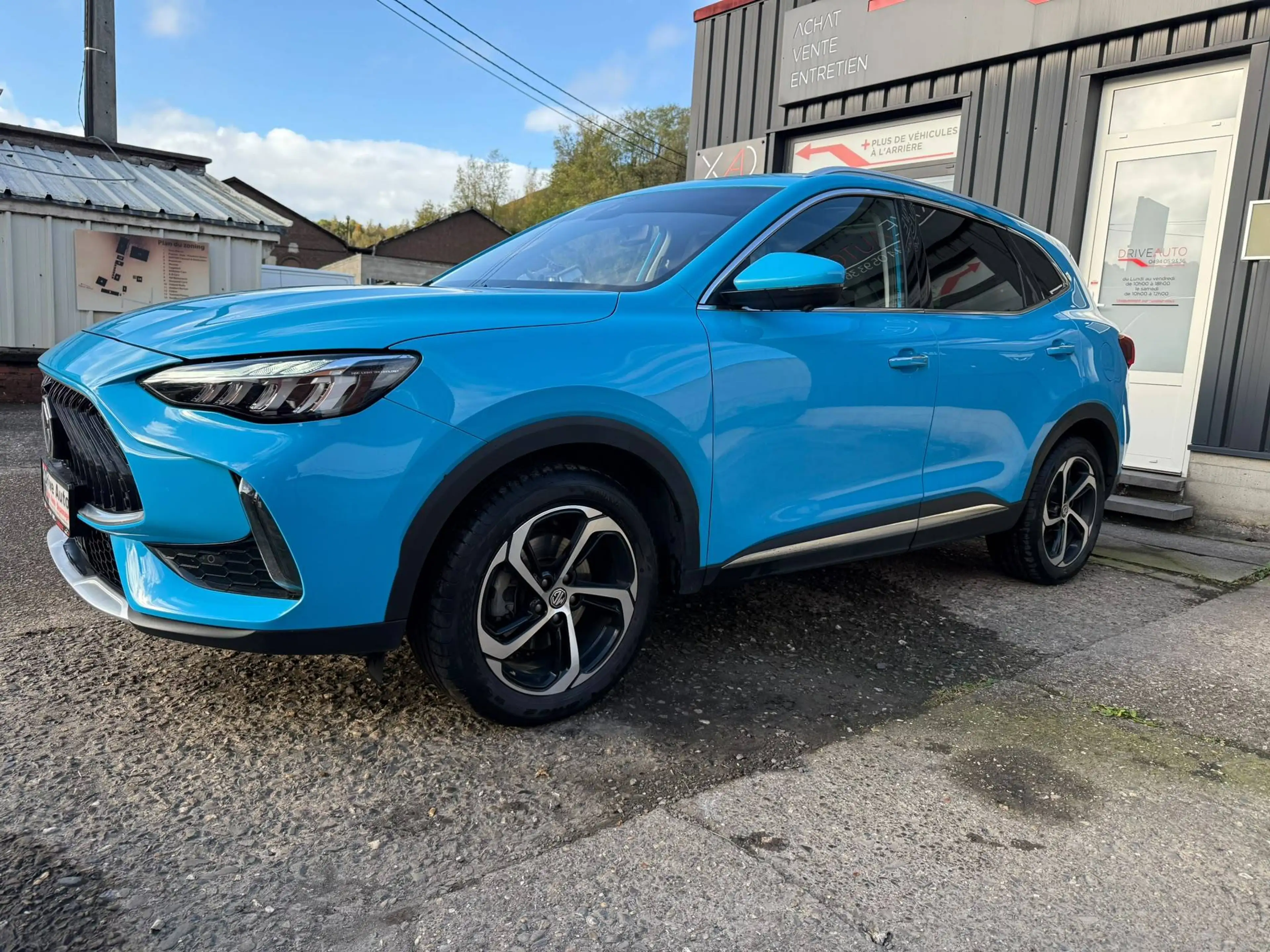 MG HS 1.5 T-GDi Luxury / Carplay / Camera 360 / Full Cuir / Toit Ouvrant / Garantie — photo 10