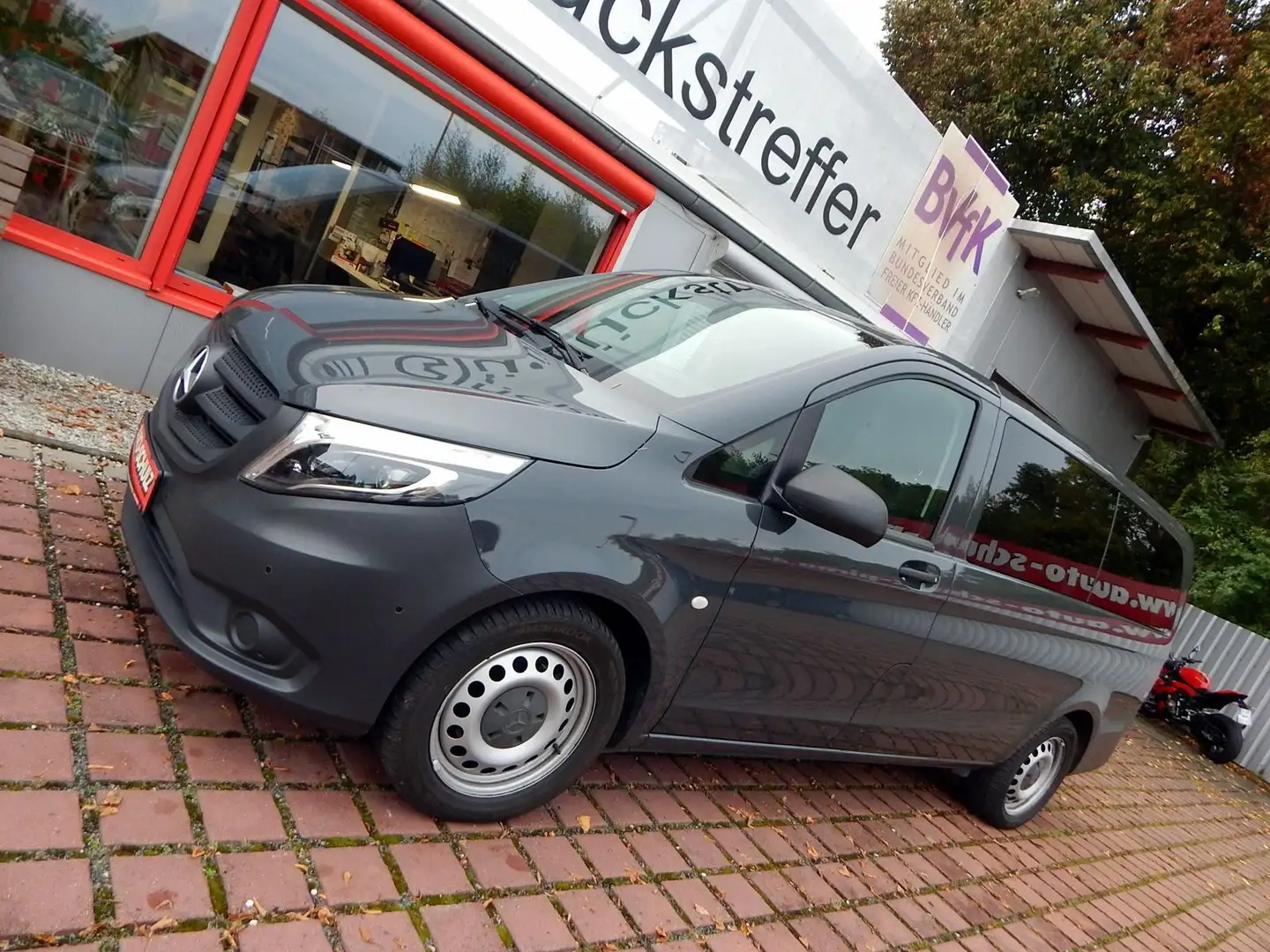 Mercedes-Benz Vito Tourer Pro 116 CDI lang LED STANDH. SCHIENE Gris - 1