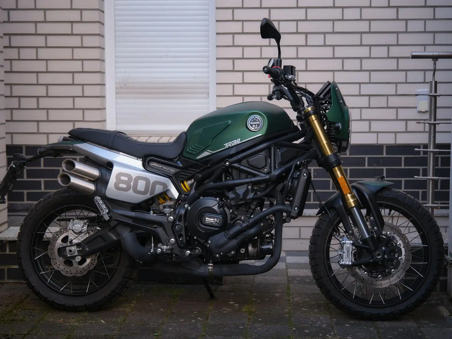 Benelli Leoncino 800 Trail Zelená - 2
