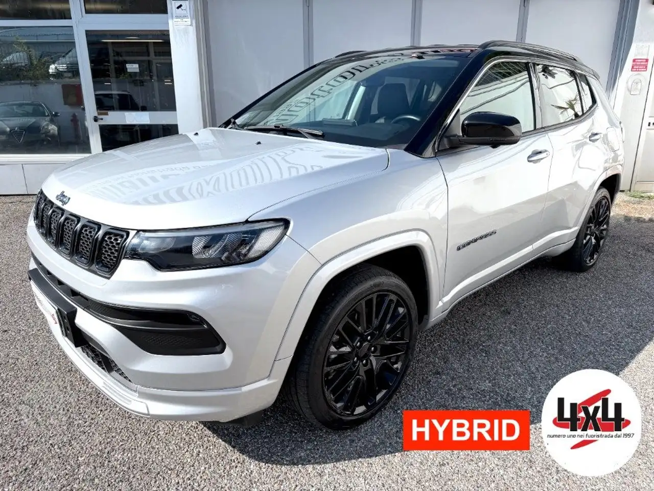 Jeep Compass 1.3 Turbo T4 190 CV PHEV AT6 4xe Limited — photo 1 of 15