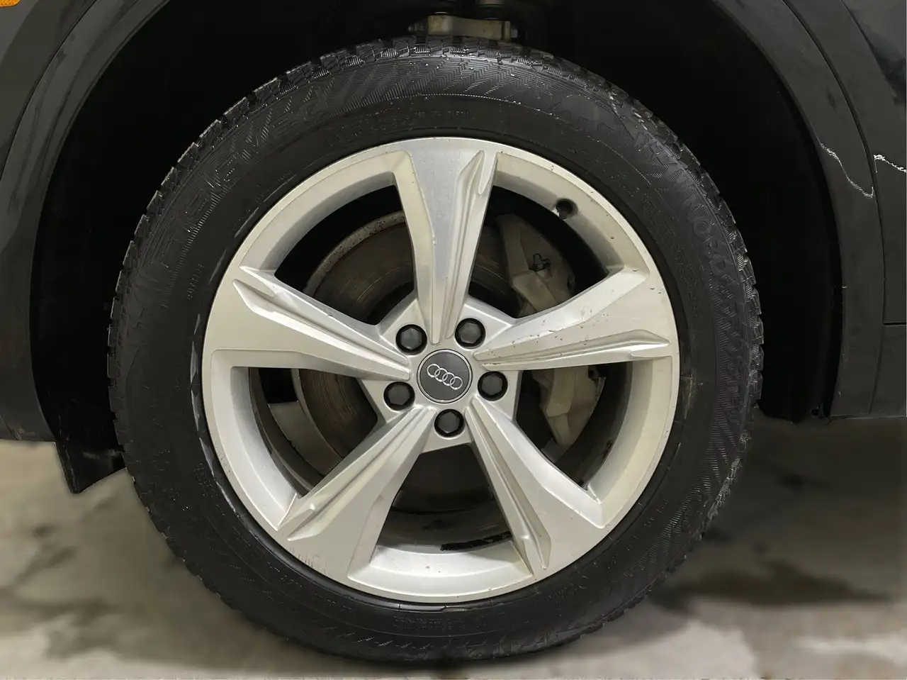 Audi Q5 снимка Audi Q5