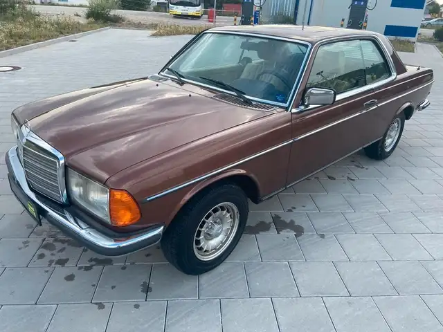 Mercedes-Benz 230 C 230 W123 H-Kennzeichen 1.Hand