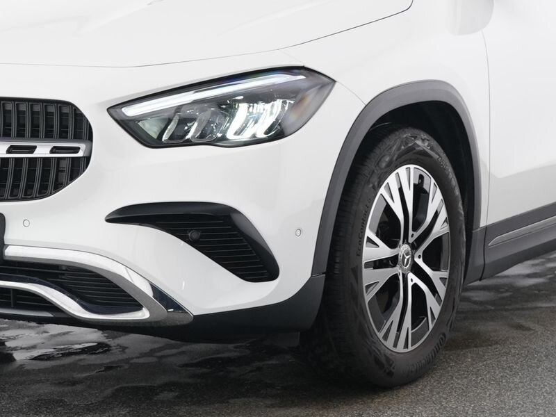 Mercedes-Benz GLA 220 GLA 220 4M PROGRESSIVE*PANO*KAMERA*DISTR*SHZ*LHZ — photo 3