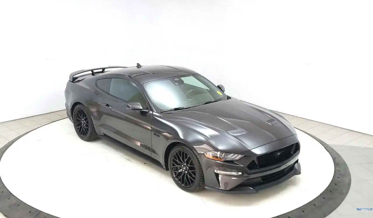 Ford Mustang снимка Ford Mustang