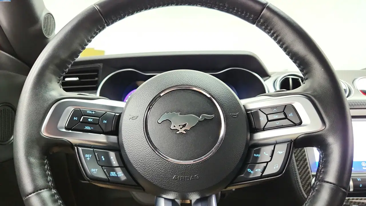Ford Mustang снимка Ford Mustang