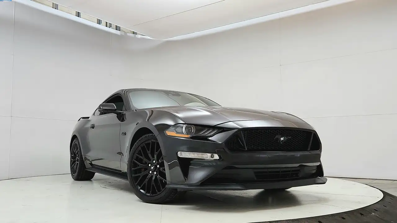 Ford Mustang снимка Ford Mustang