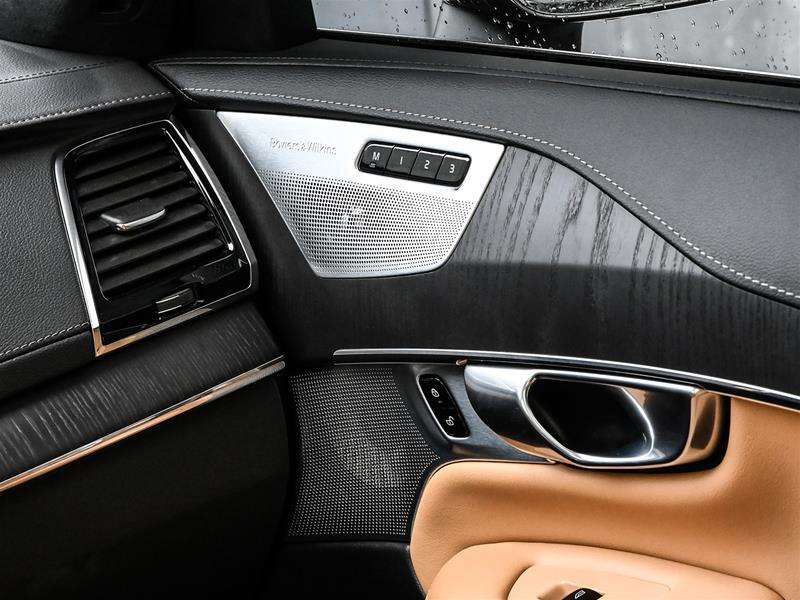 2025 Volvo XC90 T8 Ultra | Apple CarPlay | harman/kardon Speakers thumb 45
