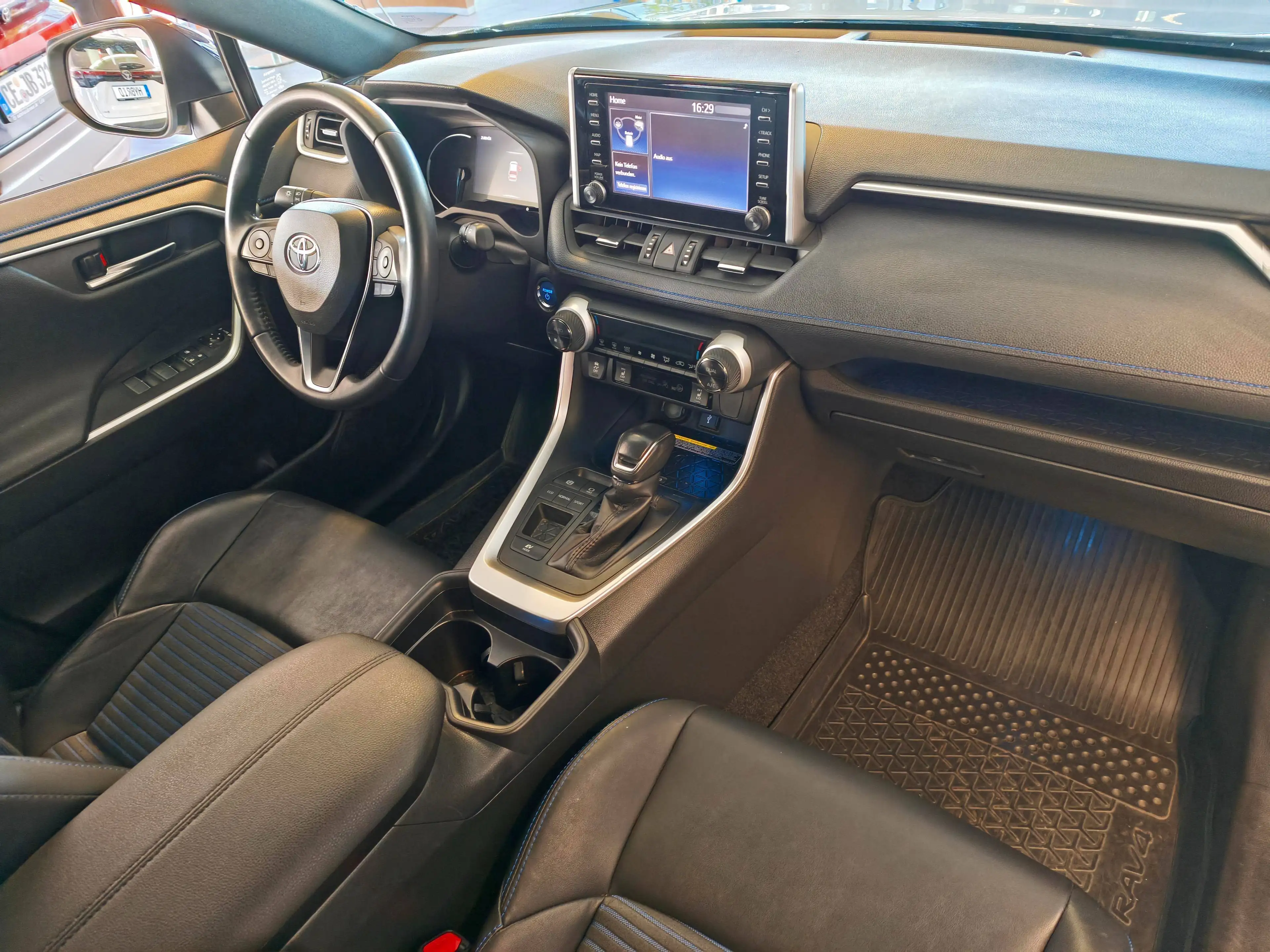 Toyota RAV 4 RAV4 Hybrid 2.5 4x2 Hybrid Style — photo 10