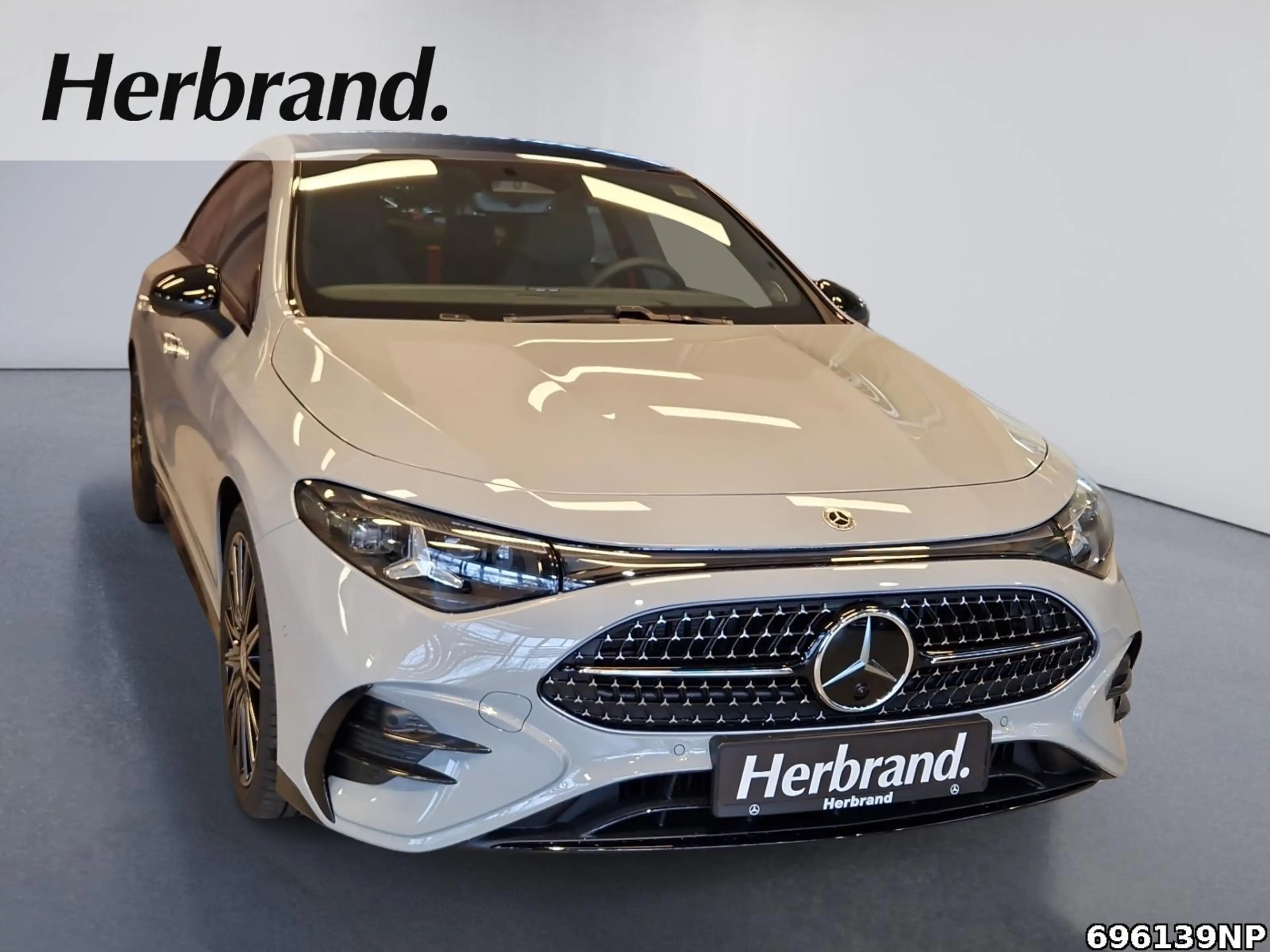 Mercedes-Benz CLA 200 4MATIC AMG LINE PLUS+BURMESTER+HUD+PANO — photo 2