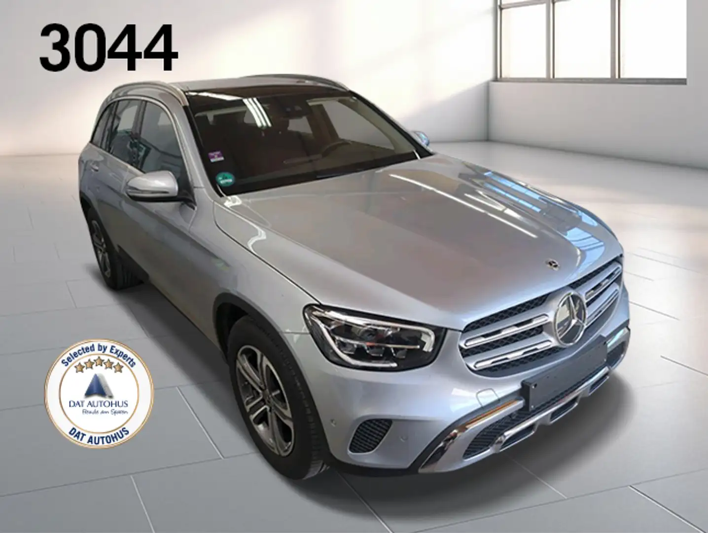 Mercedes-Benz GLC 220 d 4Matic AHK 4x4 Pano LED ACC el.Heck Silber - 2