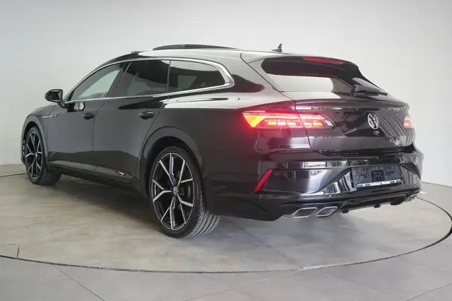 Volkswagen Arteon view 4