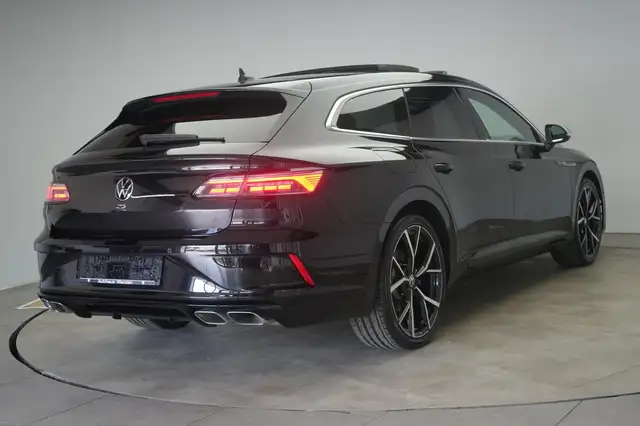 Volkswagen Arteon view 5