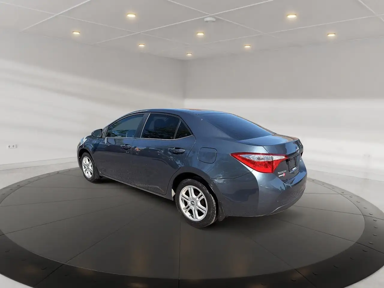 Toyota Corolla снимка Toyota Corolla