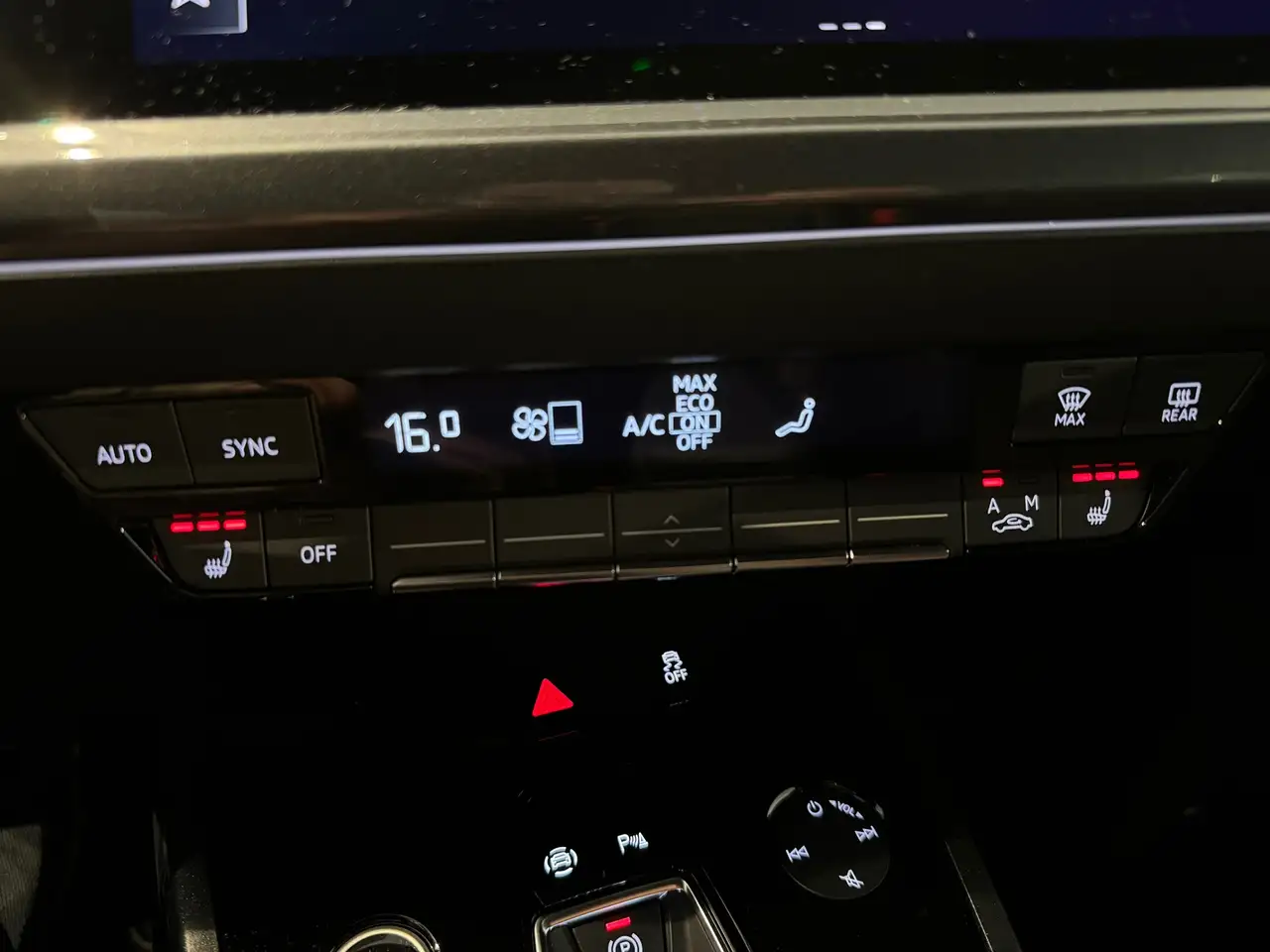 Audi Q4 40 S Line 77 kWh Sfeer CarPlay Keyless Night, миниатюра 22