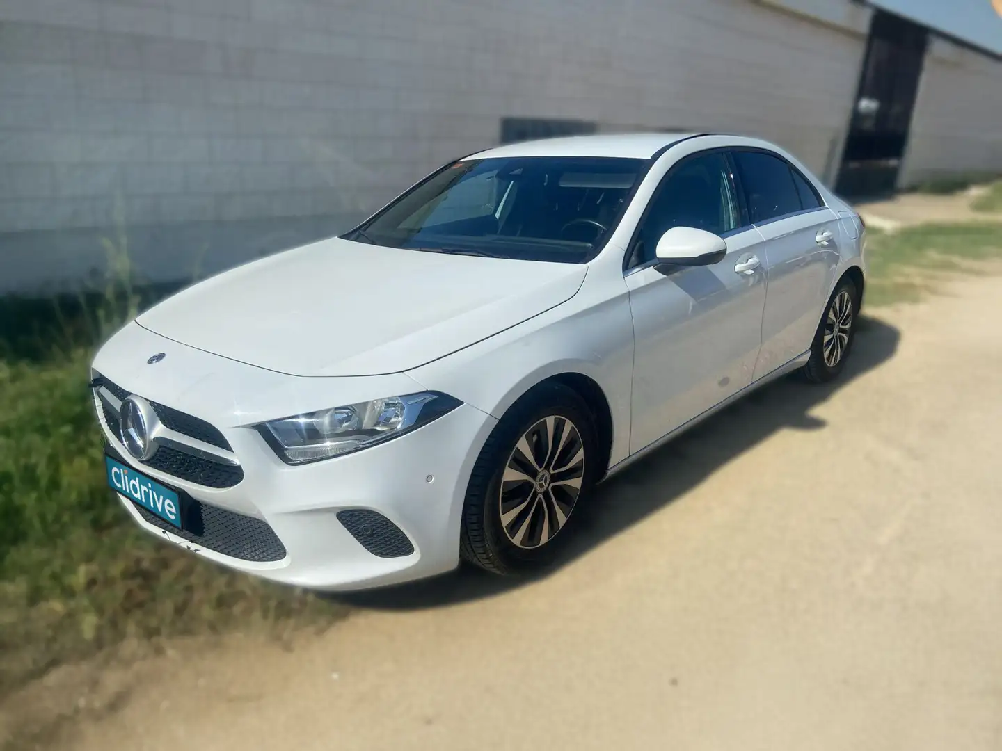 Mercedes-Benz A 180 180d Sedán 7G-DCT Blanco - 2