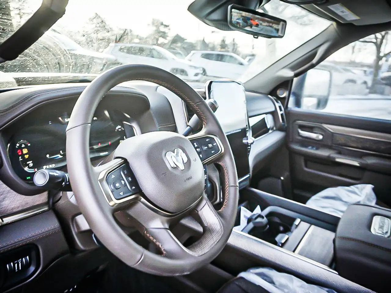RAM 3500 снимка RAM 3500