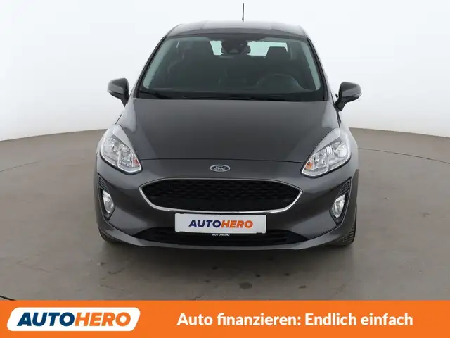 Ford Fiesta view 9